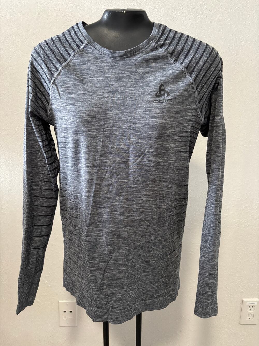Odlo Performance Top Long Sleeve Womens Size Medium Grey